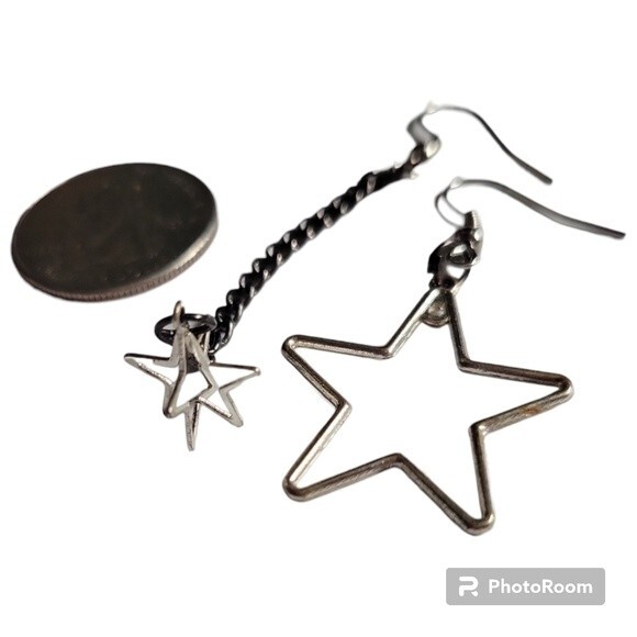HANDMADE UPCYCLED MISMATCHED STAR EARRINGS - Picture 3 of 4